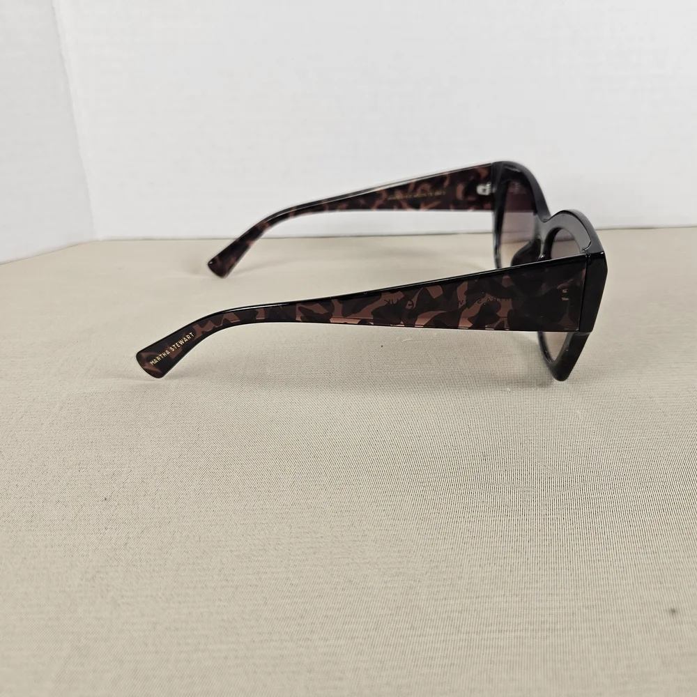 Martha Stewart Tortoiseshell Cat Eye Sunglasses with Brown Gradient Lenses